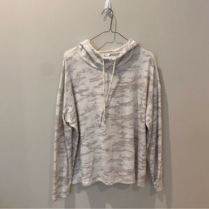 Workshop Republic Clothing camo hoodie